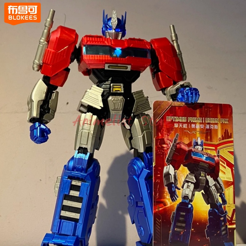 Model Kit Transformers Blokees - Figur Aksi Optimus Prime Transformers One