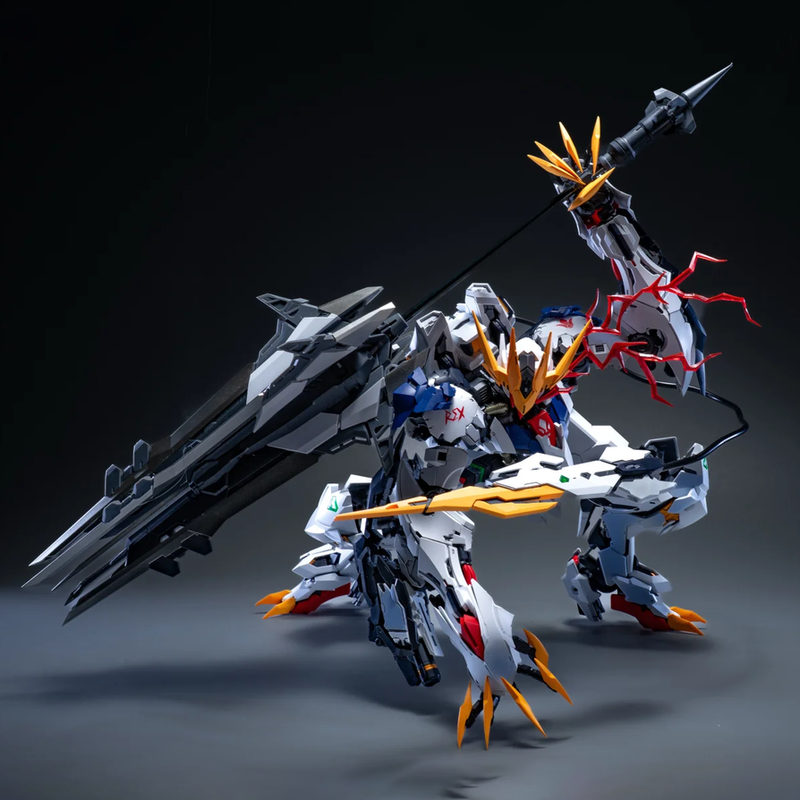 Model Kit Oberon - 【TERSEDIA】LUNAVOR MG 1/100 Wolf King Barbatos