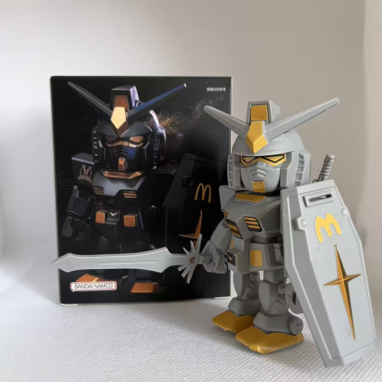 Figur Gundam McDonald Qmsv Rx- - Model Kit Robot ulasan dan harga