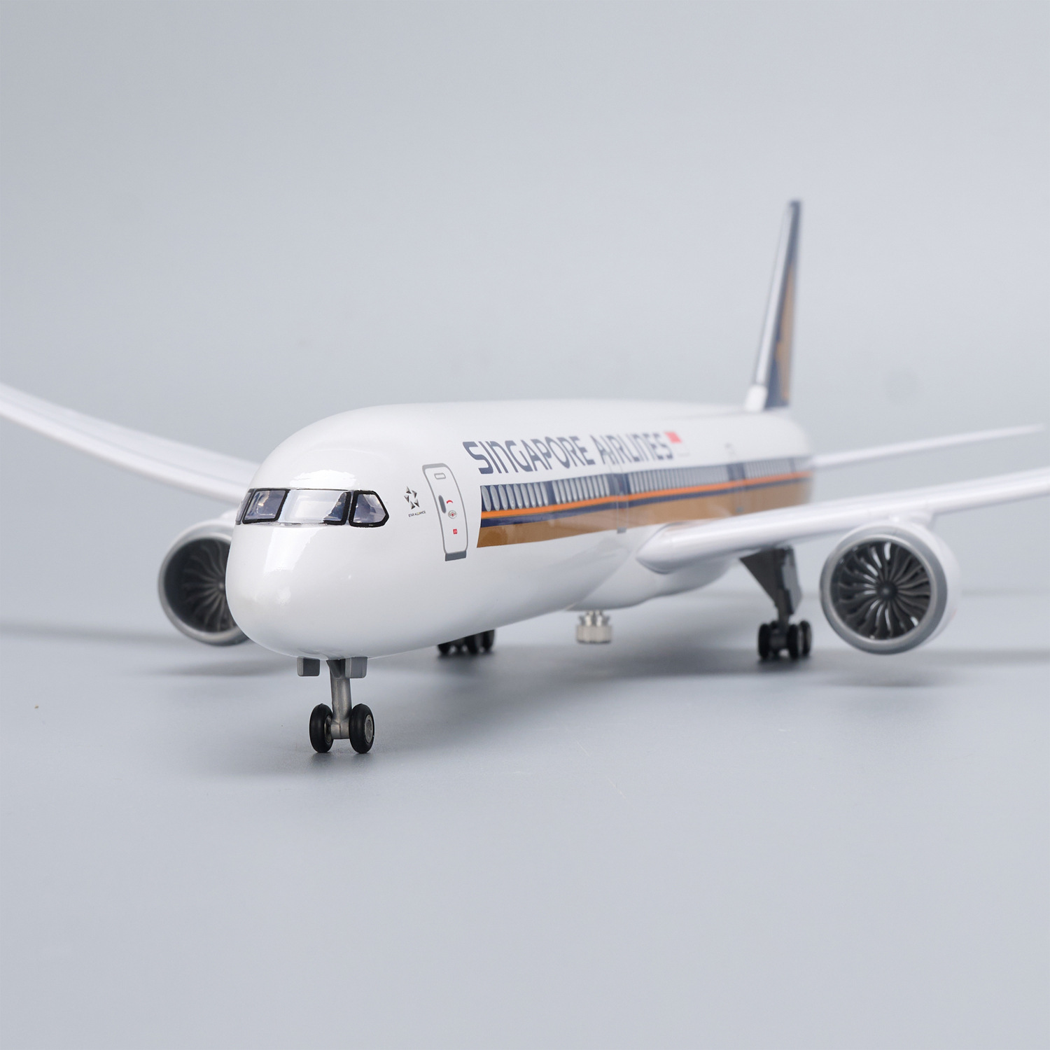 Model Pesawat Resin Diecast Si - Model Kit Singapore ulasan dan harga